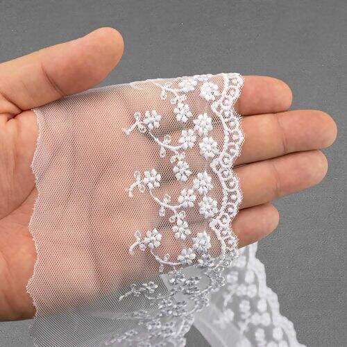 Bordado em Tule 80 mm Ref. BT008 Cor 001 Branco - Peça c/ 13,70 mt