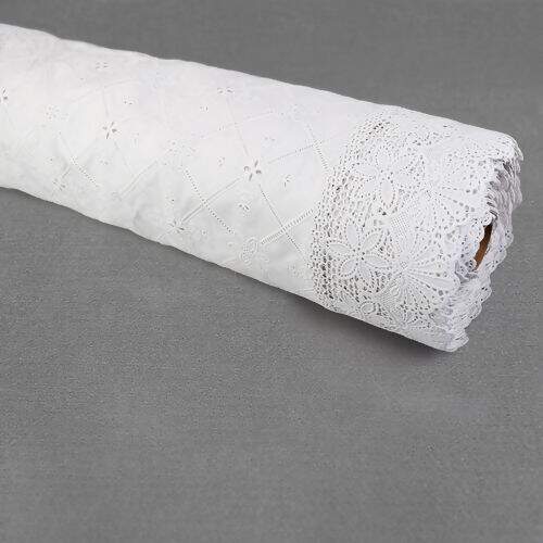 Caminho de Mesa Plástico Rendado 0,50m Largura - 1 Metro Cor: Pureza Branco