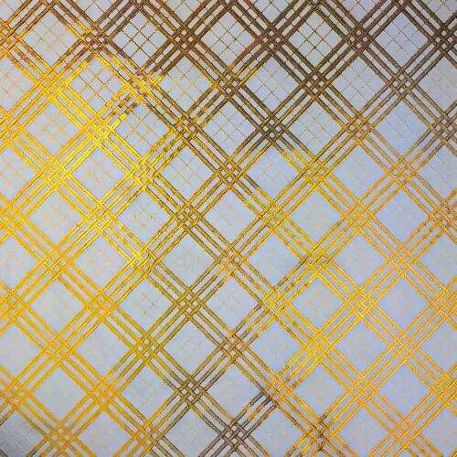 Caminho de Mesa Plástico Rendado Color Especial 0,50m Largura - 1 Metro