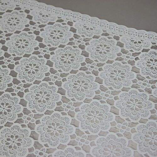 Caminho de Mesa Plástico Rendado 0,50m Largura - 1 Metro Cor: Peonia Branco