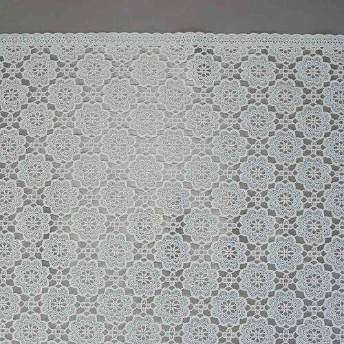 Caminho de Mesa Plástico Rendado 0,50m Largura - 1 Metro Cor: Peonia Branco