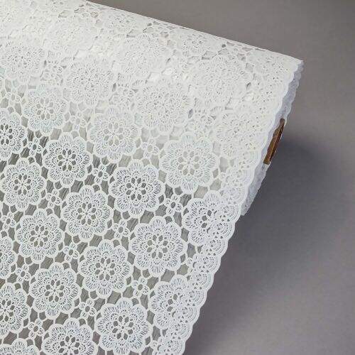 Caminho de Mesa Plástico Rendado 0,50m Largura - 1 Metro Cor: Peonia Branco