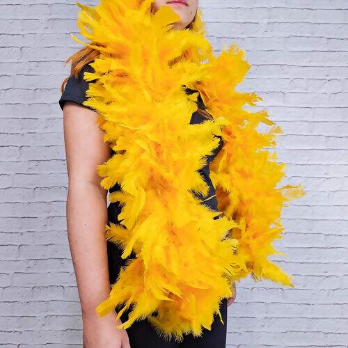 Estola de Penas para Festas Decoração Casamento Carnaval - 01 Unidade Cor:34 - Amarelo Ouro