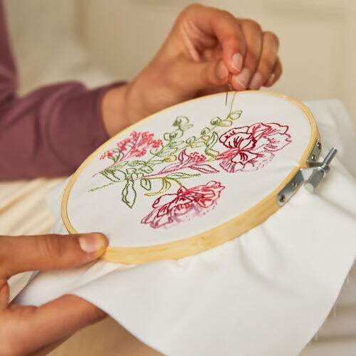 Kit Duo Bordado DMC Mindful Making Cravos Poéticos