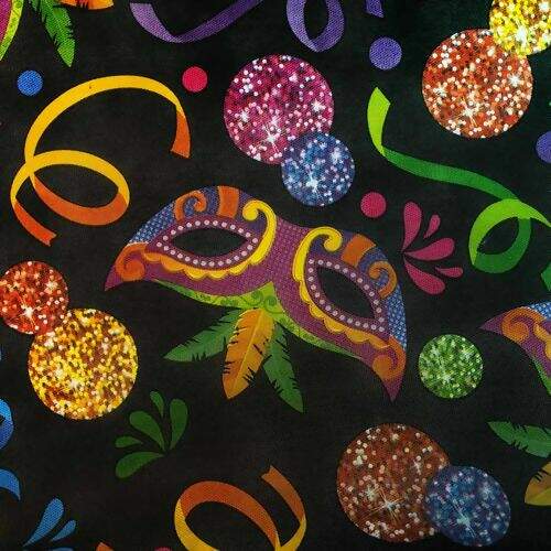 TNT Estampado Supper Largura 1,40m - 1 Metro Cor:Carnaval Fundo Preto