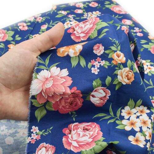 Tecido de Algodão Estampado (Meio Metro) - Floral Fundo Marinho