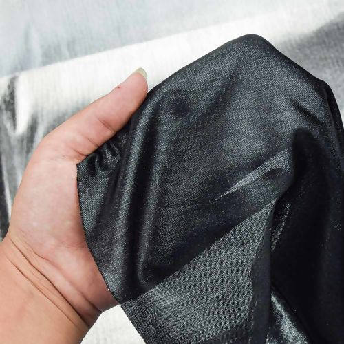 Tecido Lamê Laminado Nova York 1,00x1,50 mt Cor:D14 Prata Fundo Preto