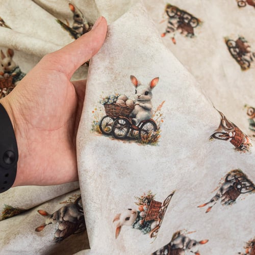 Tecido de Algodão Estampado (Meio Metro) - Páscoa Coelhinhos Quadriciclo