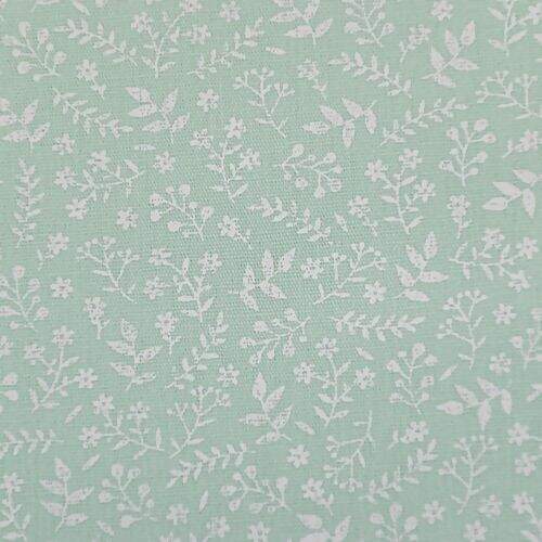 Tecido Tricoline Floral Ref. 1261 Artesanato Soft Fundo Tinto 0,50x1,50m Cor:1261083 - Verde Bebê e Branco