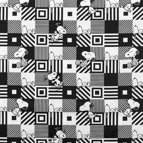 Tecido de Algodão Estampado (Meio Metro) - Snoopy Geométrico B&W