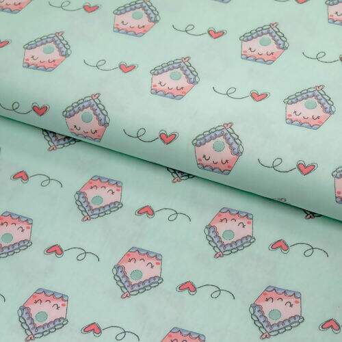 Tecido de Algodão Estampado (Meio Metro) - Coleção Animalistic Casinha Fundo Verde