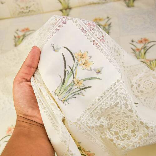 Toalha de Mesa Plástica Coleção Rendeiras 1,00x1,37m - Verona