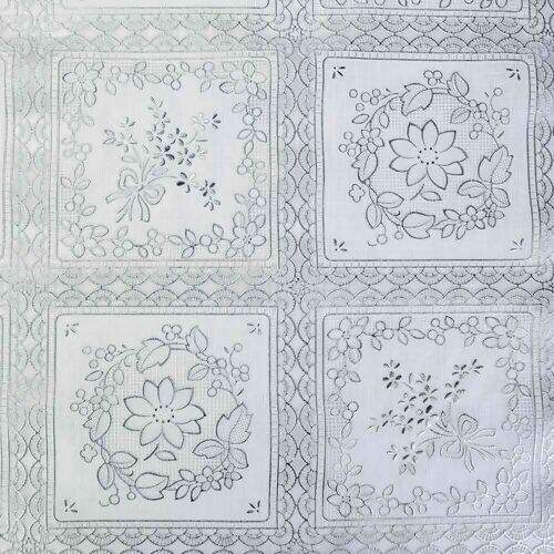 Toalha de Mesa Plástica Coleção Rendeiras 1,00x1,37m - Chessi