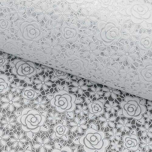 Toalha de Plástico Rendada Folhas e Botões Branco 1,00x1,40 mt