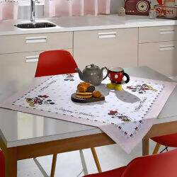 Toalha de Mesa Athenas 78 x 78 cm Döhler - Mickey e Minnie 08